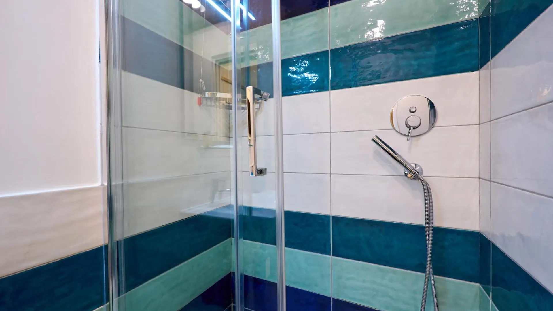 Hotel La Marina Neapol Pensjonat